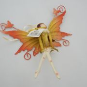 Νεράιδα κρεμαστή με μεταλλικά φτερά, κεφάλι στο πλάι - 2