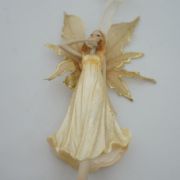 Νεράιδα κρεμαστή με υφασμάτινα φτερά και μακρύ φόρεμα - 1