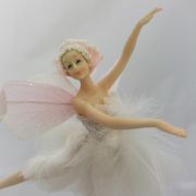 Μπαλαρίνα Νεράιδα, λευκή με ροζ φτερά - 4