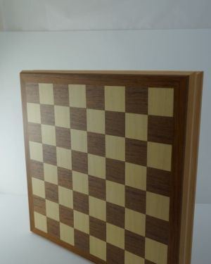 Σκάκι ξύλινο με κρυφό συρτάρι για τα πιόνια